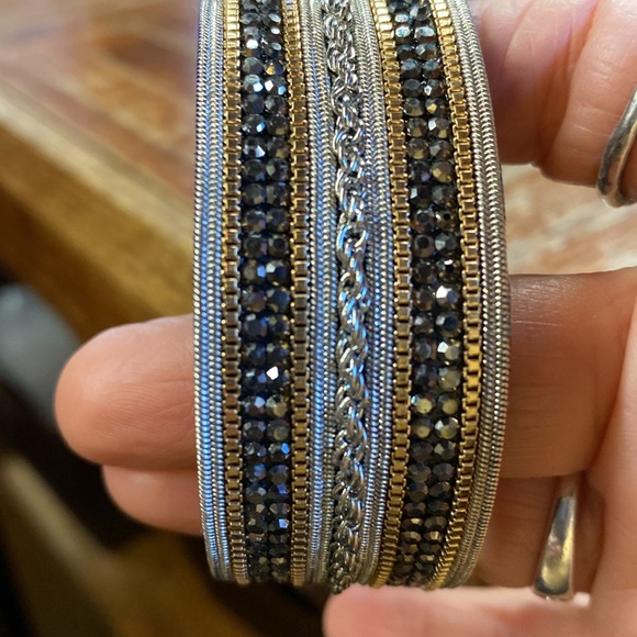 Premier Designs bracelet, magnetic clasp, gold, silver & black accents. - Picture 3 of 5